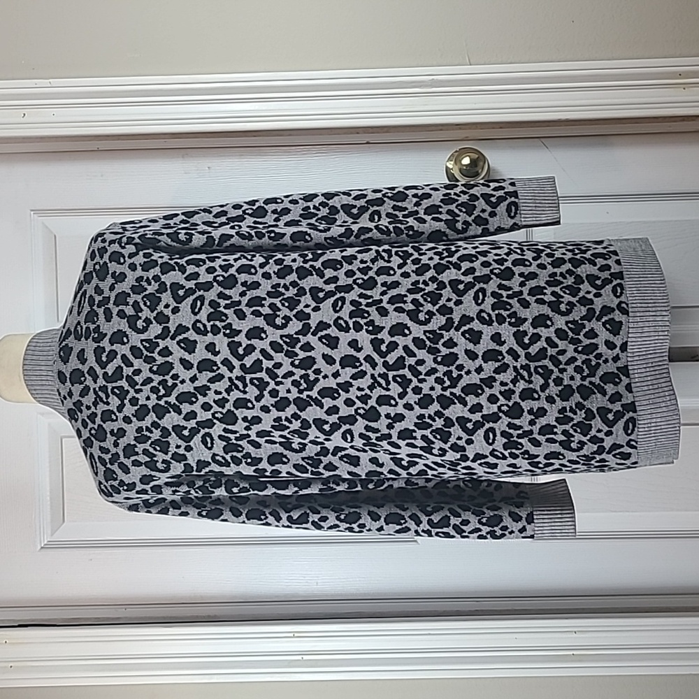 Nine West Animal Print Cardigan - Picture 5 of 11